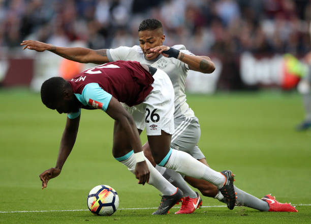 光辉依旧闪 光辉依旧闪