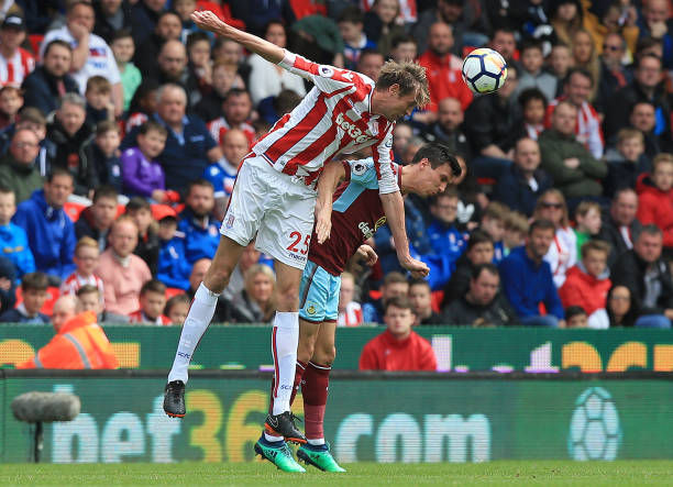 準傳中後迅 準傳中後迅