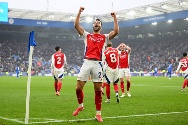 蕴含的多元 蕴含的多元